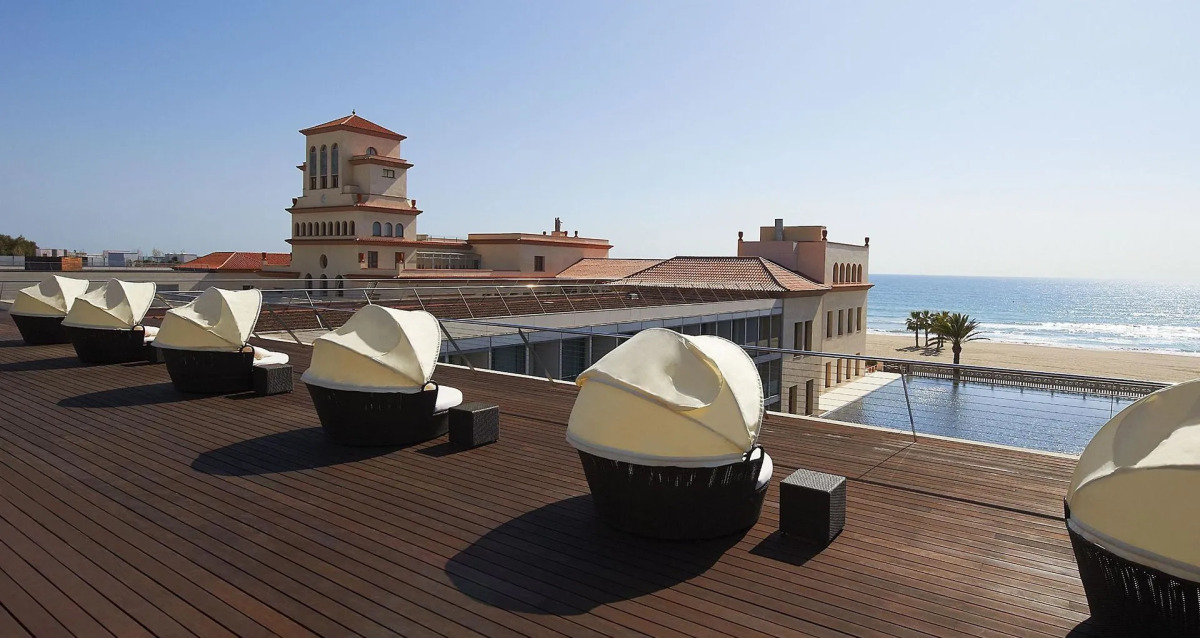 Le Meridien Ra Beach Hotel & Spa