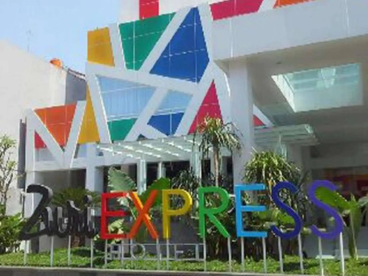 Zuri Express Mangga Dua