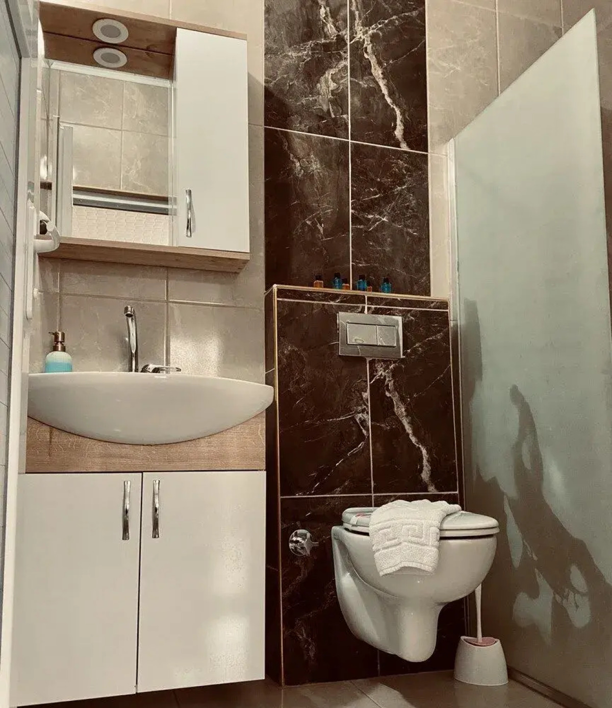 Aysultan Stone House