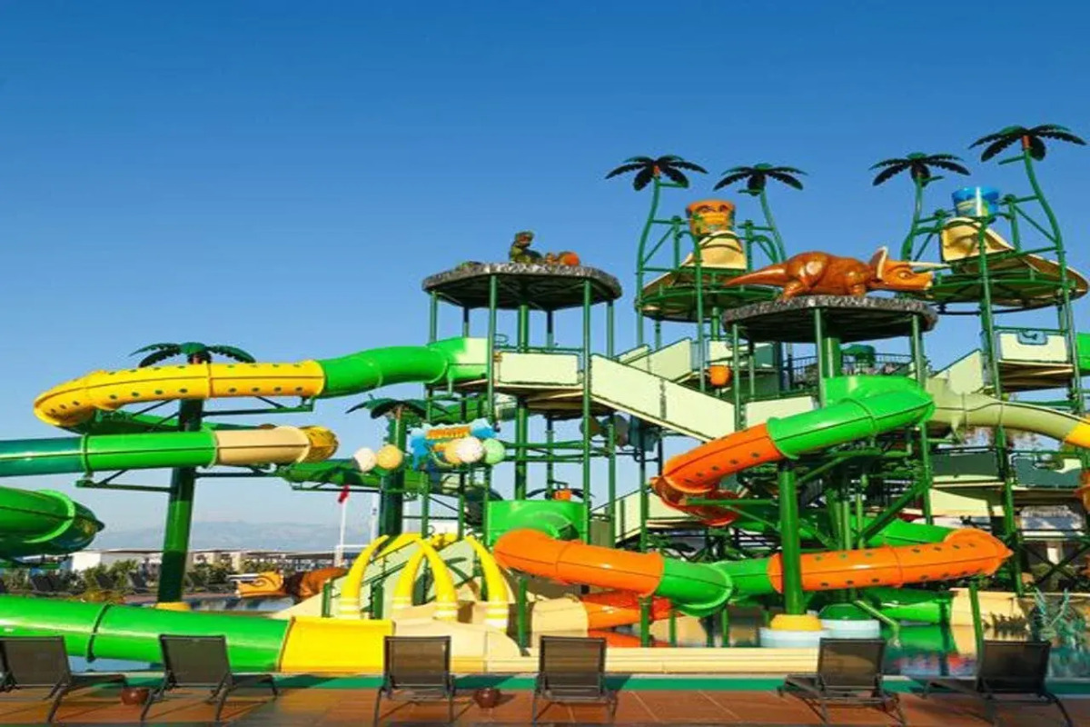 Crystal Centro Resort