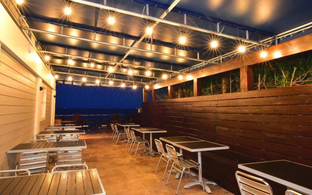 Sun Tower Hotel & Suites on the Beach