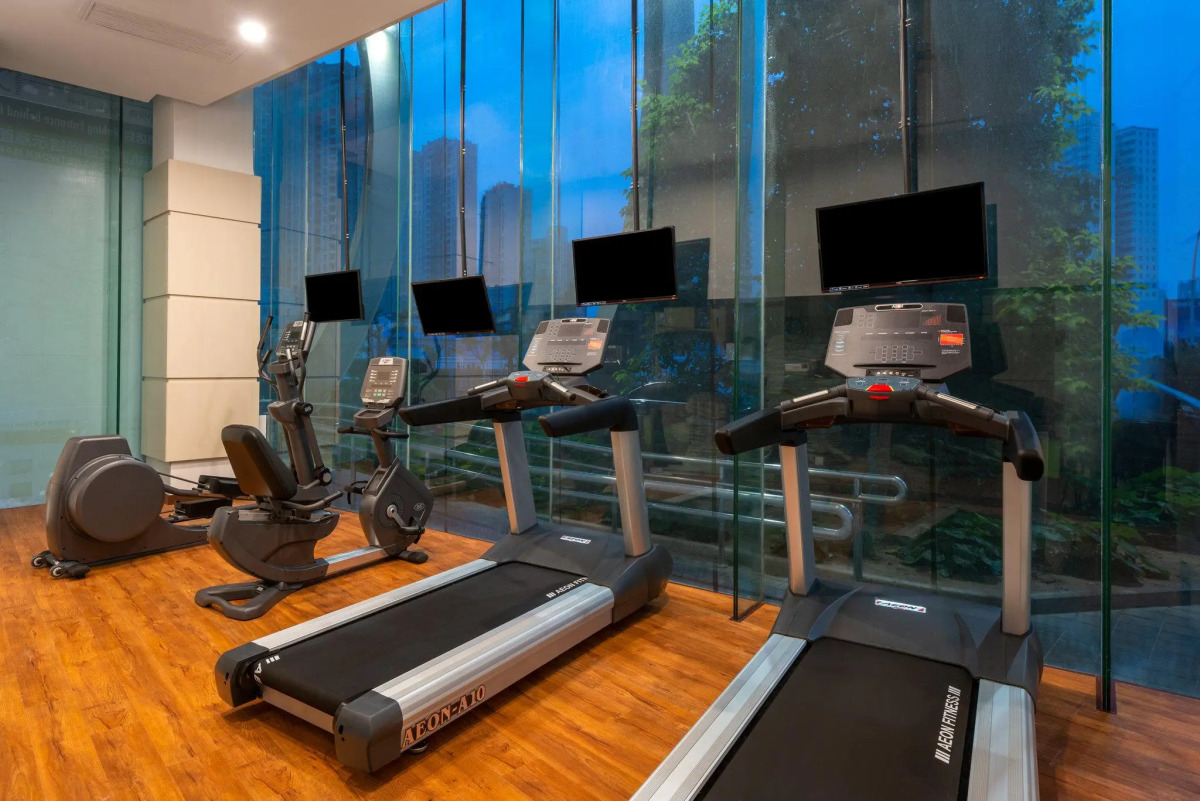 Holiday Inn Shanghai Jing'an by IHG