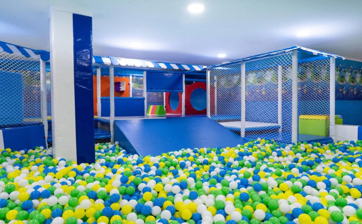 Novotel Bahrain Al Dana Resort