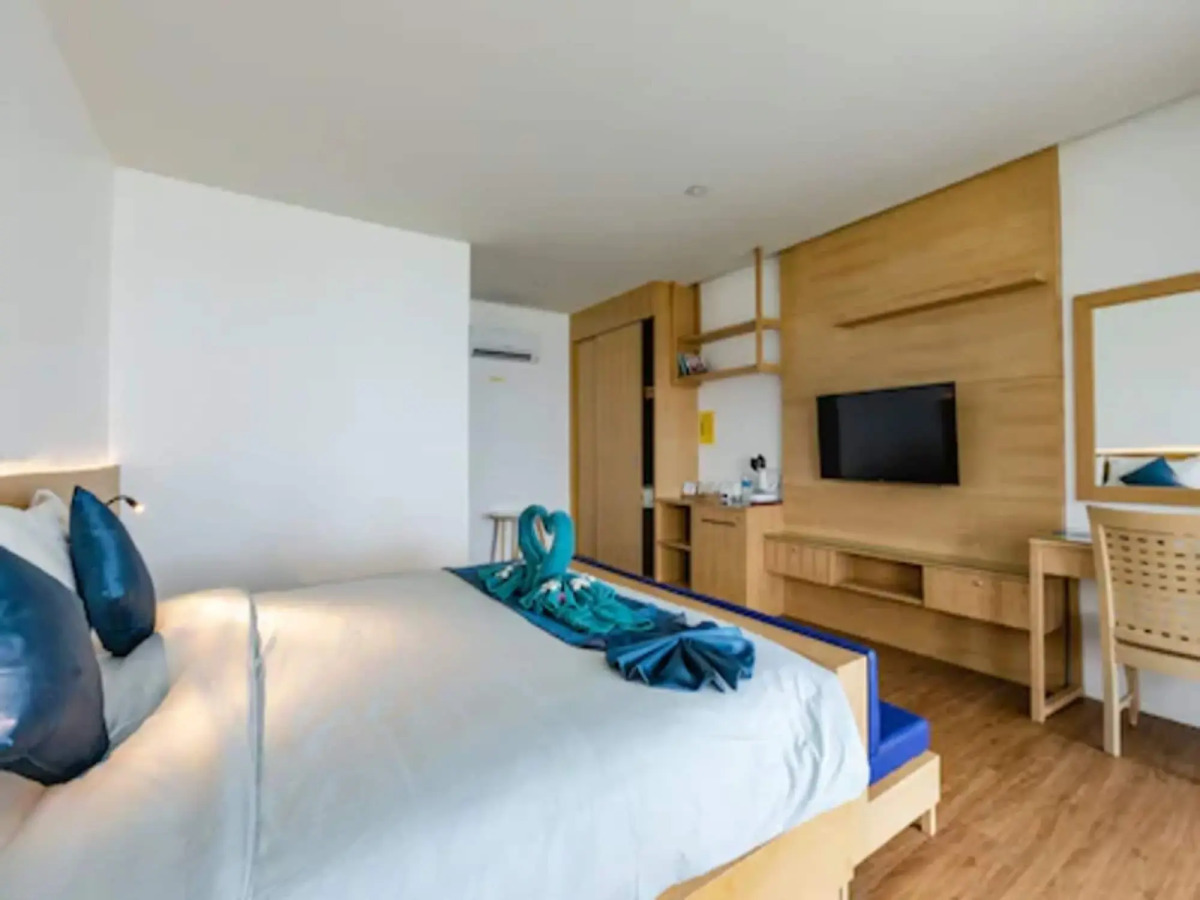 Paradise Resort PHI PHI