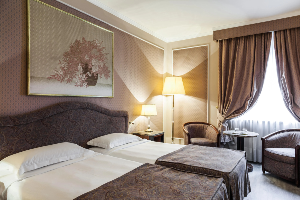 Отель Doria Grand Hotel