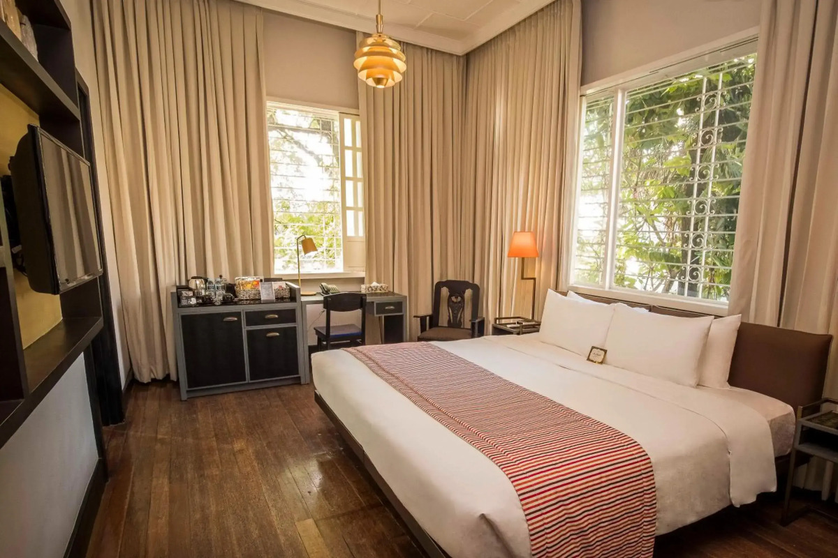 The Henry Hotel Manila