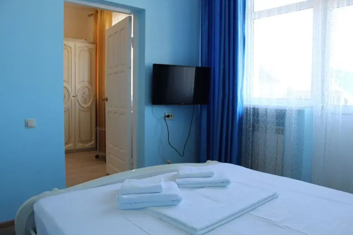 Paradise на Ленина