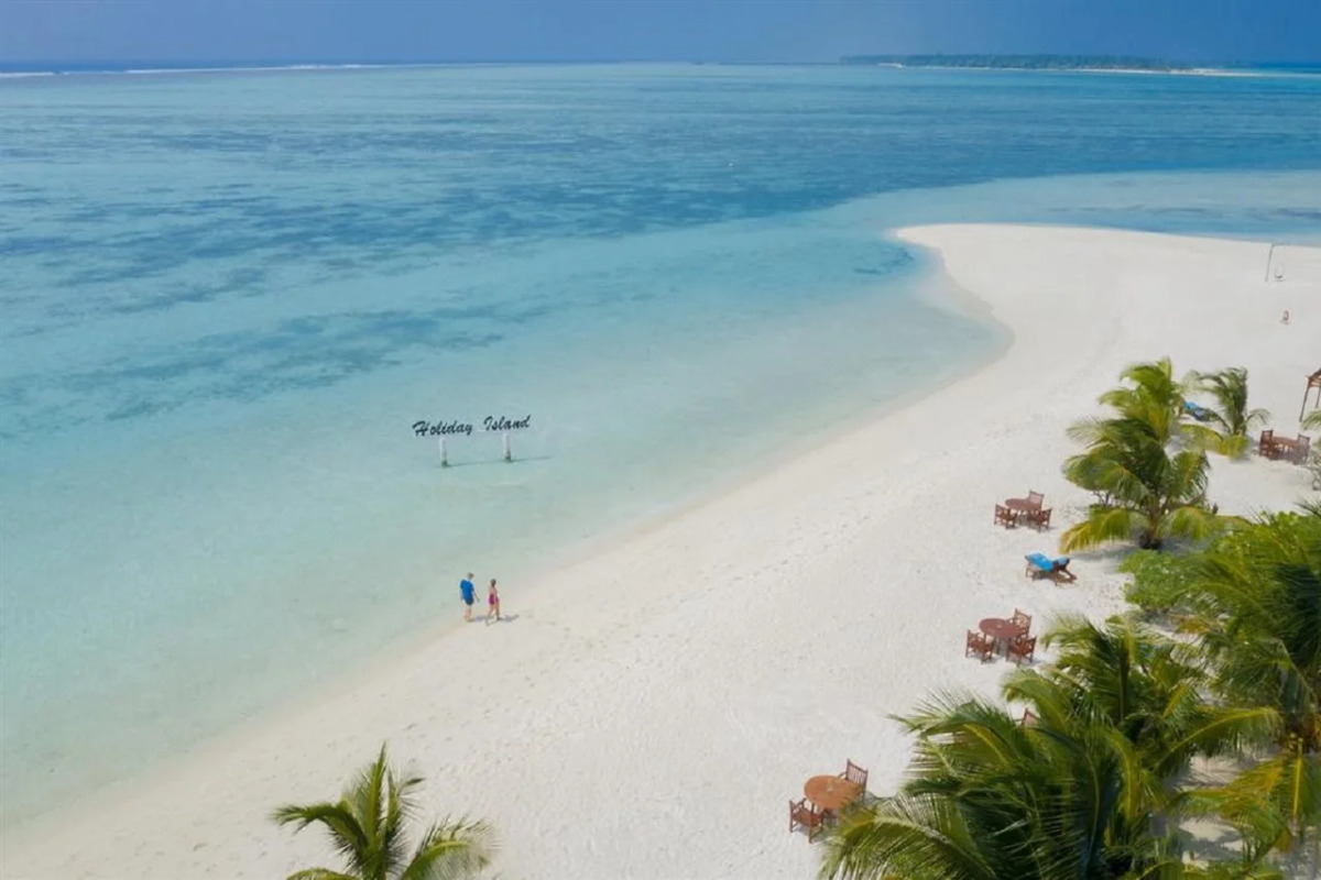 Holiday Island Resort & Spa