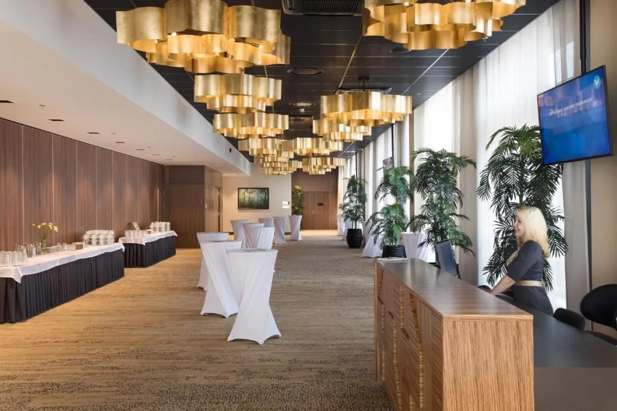 Спа- и конференц-отель V