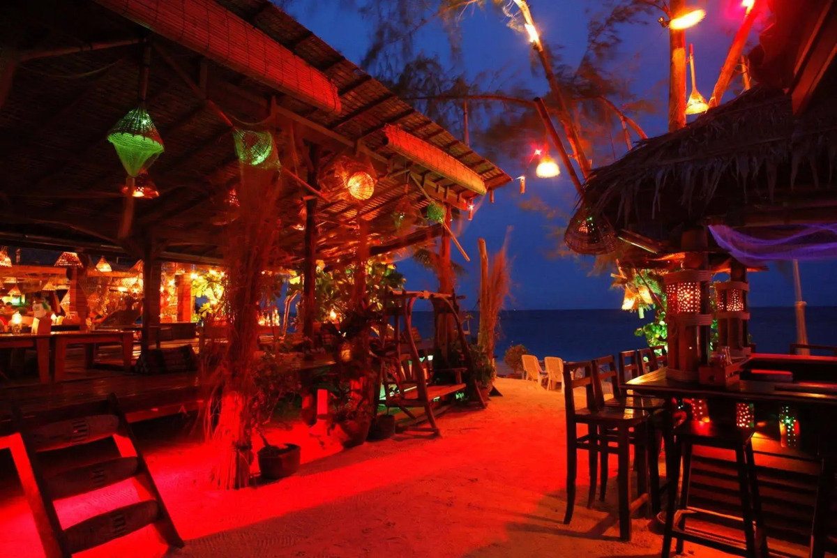 See Through Boutique Resort