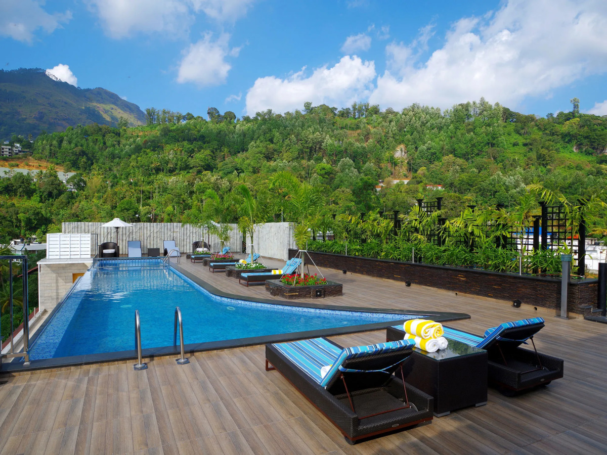 The Panoramic Getaway