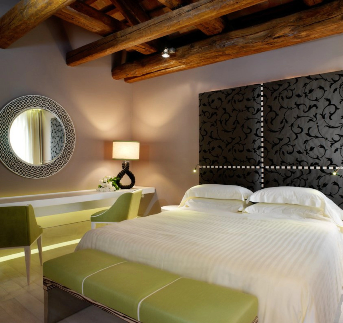 Отель Sina Centurion Palace