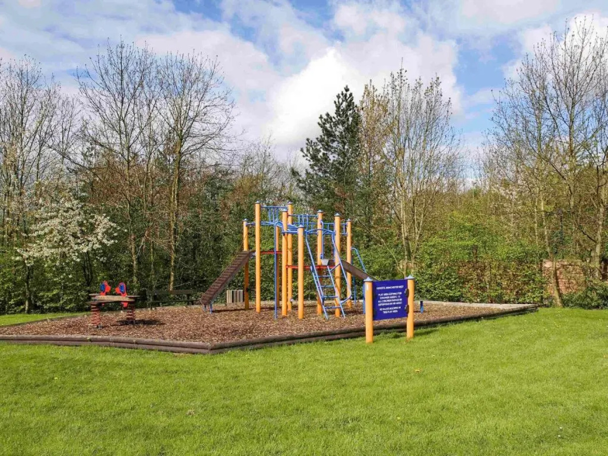 Novotel Manchester West