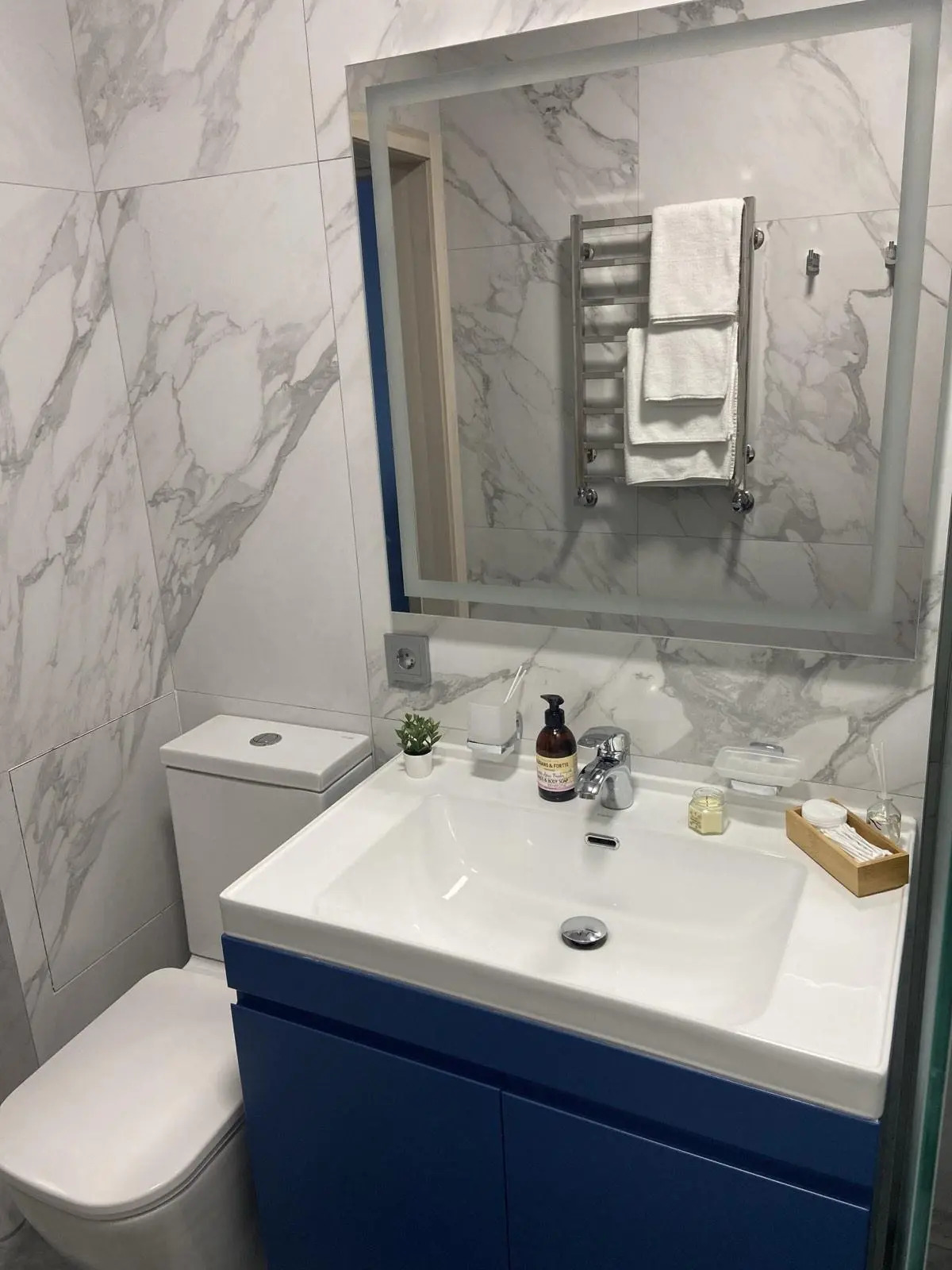 K_Apartments (К_Апартментс) на улице Памяти Павших в Афганистане 24