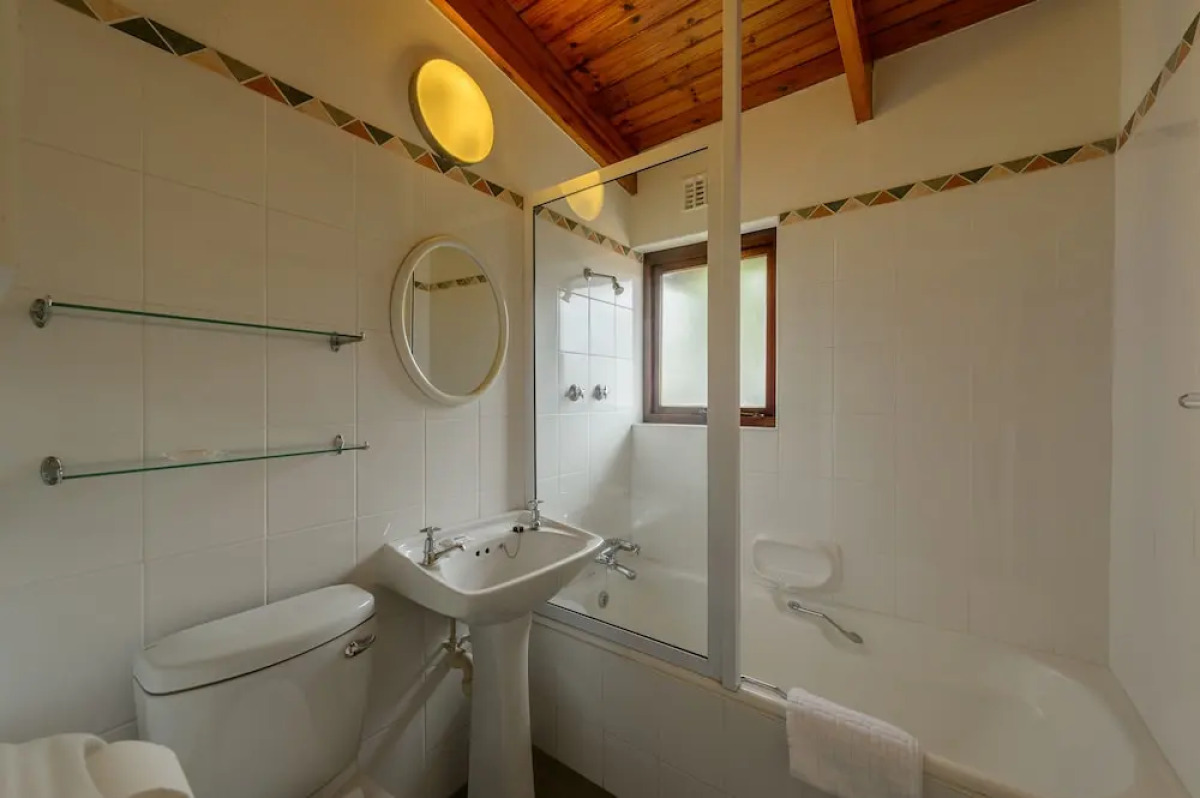 San Lameer Villa Rentals 2814