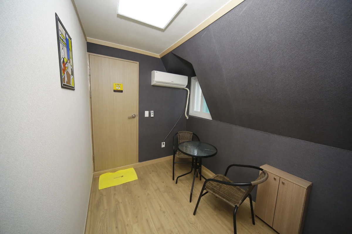 24 Guesthouse Seoul Cheongryangri