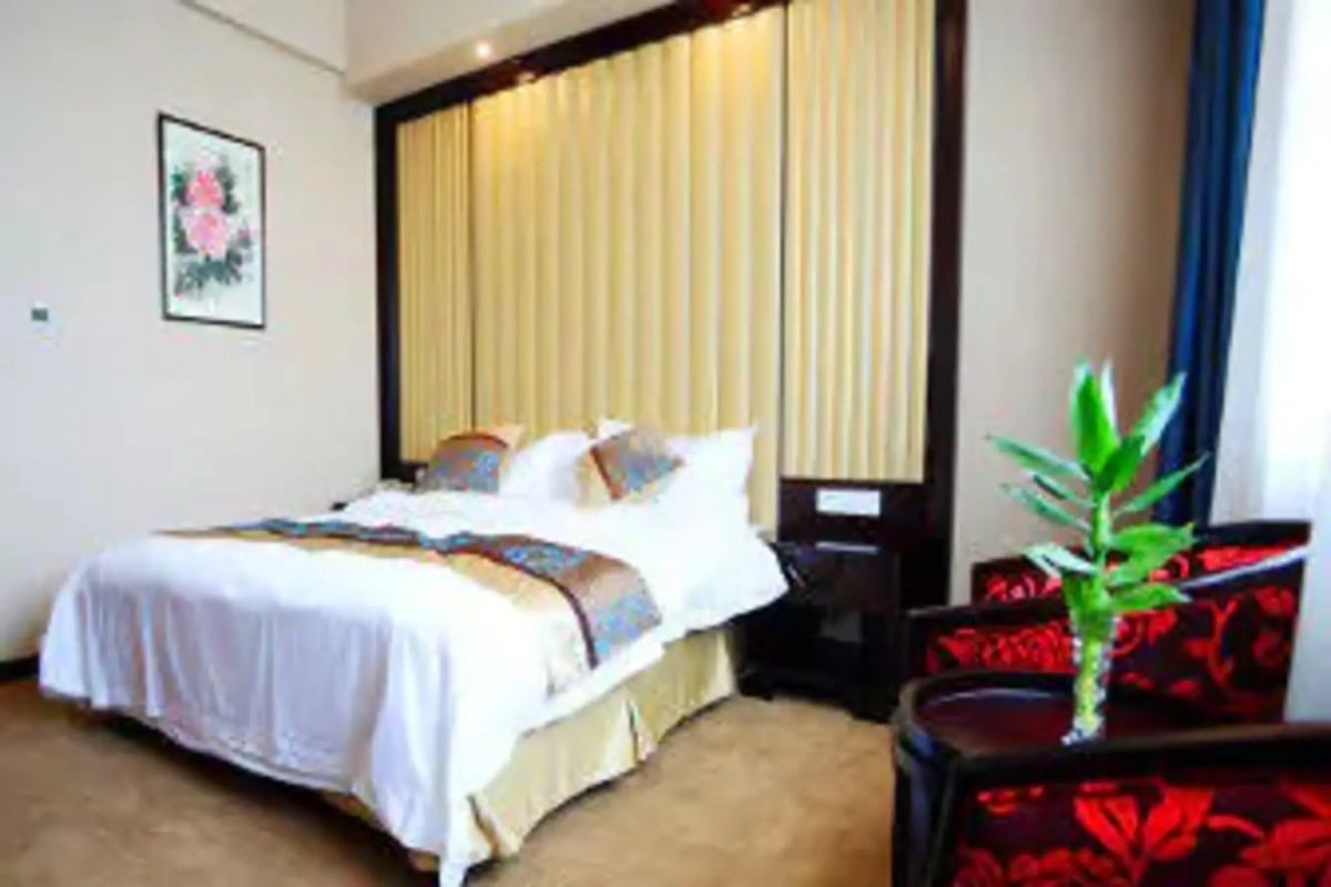 Shanghai Gongkang Meilun Hotel