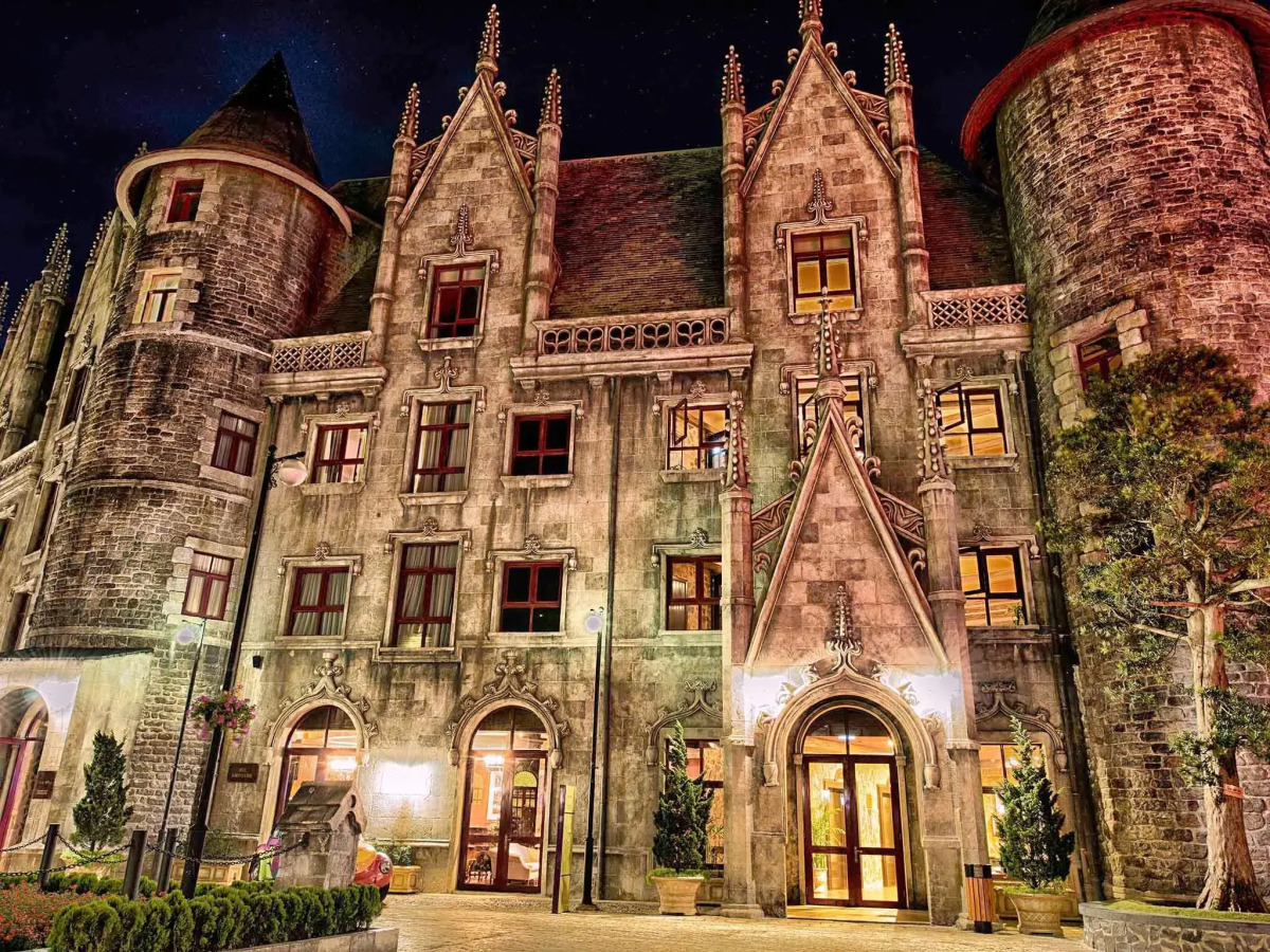 Mercure Danang French Village Bana Hills