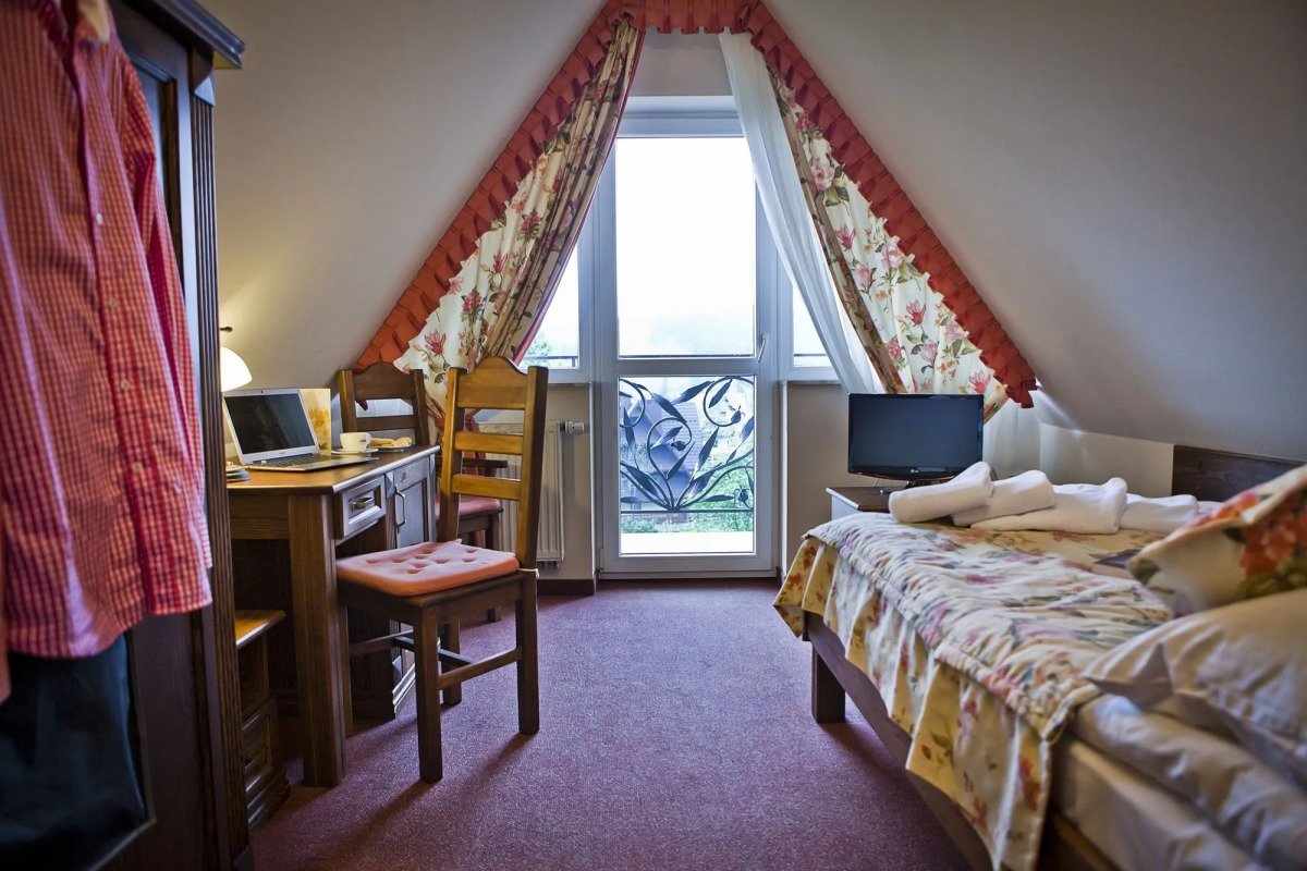 Helan Family & Garden