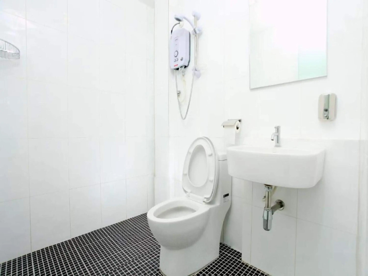 Hotel O Crossroads Hotel