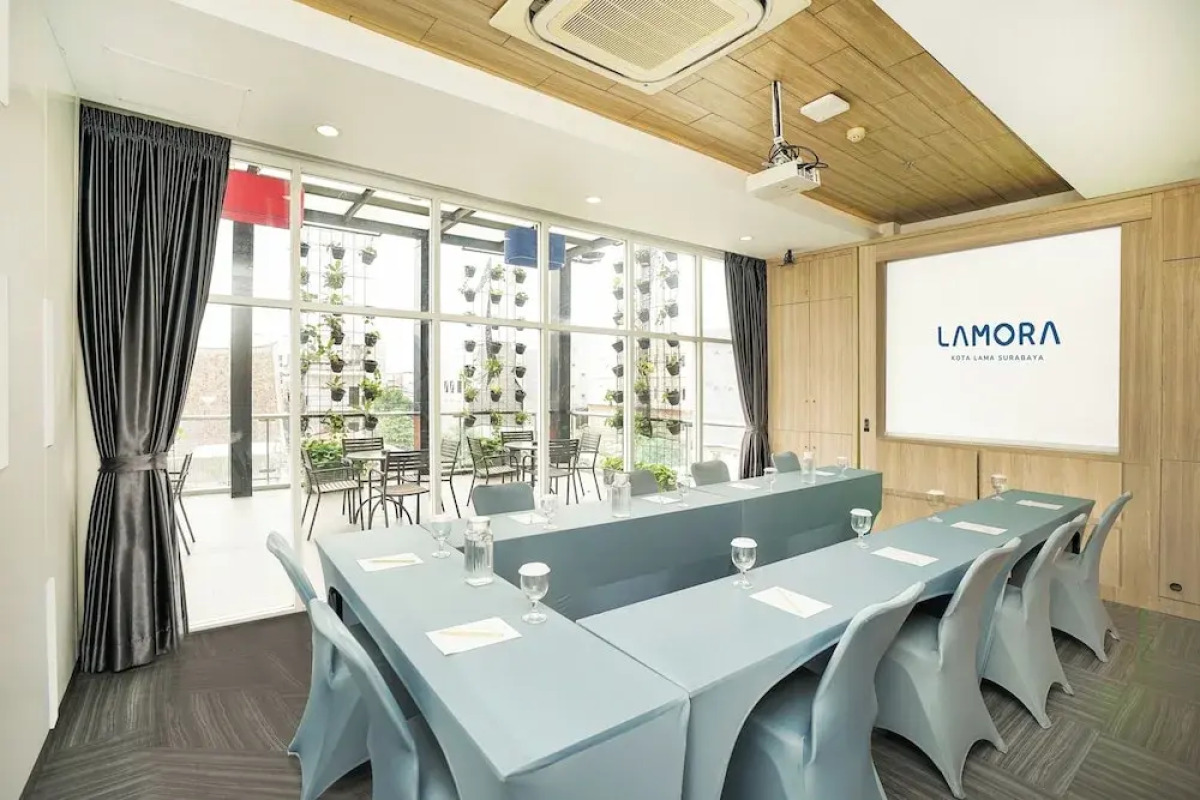 Lamora Kota Lama Surabaya