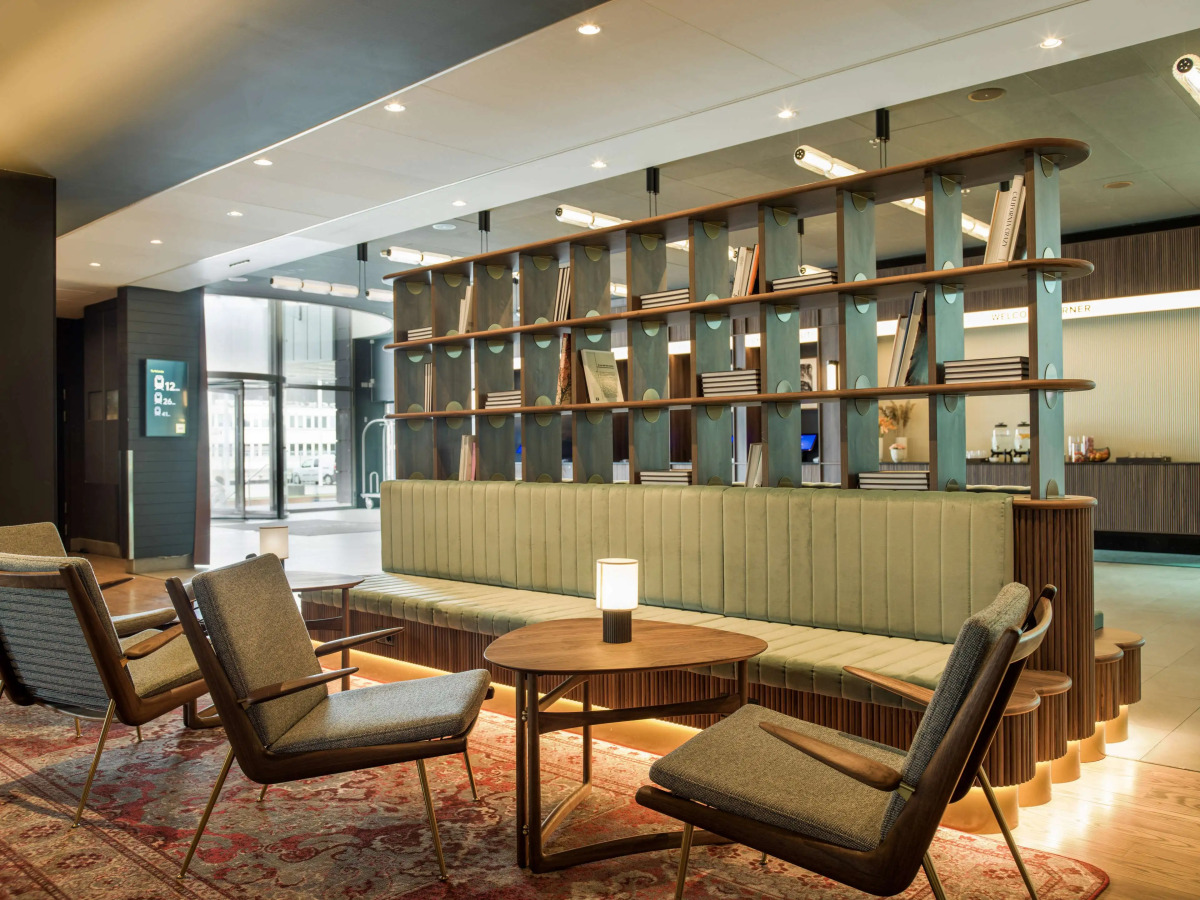 Radisson Blu Waterfront Hotel