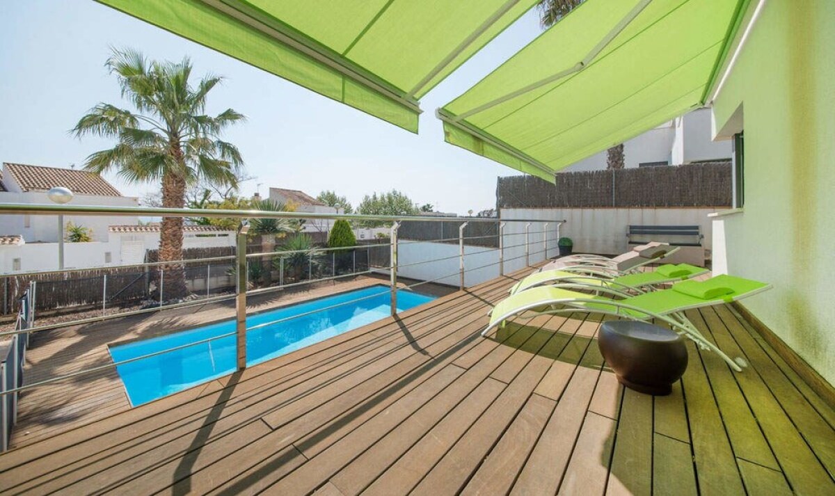 Villa Déjà Vu with stunning sea views