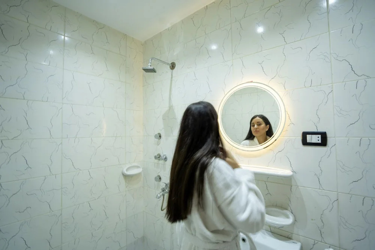 King of Pharaohs Pyramids View