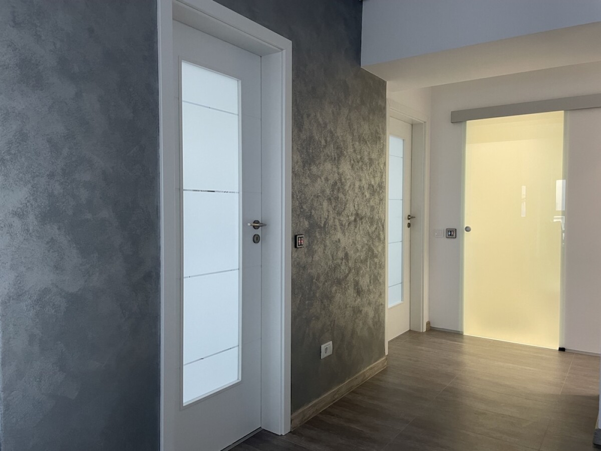 4 Room Penthouse Terrace W18-W19