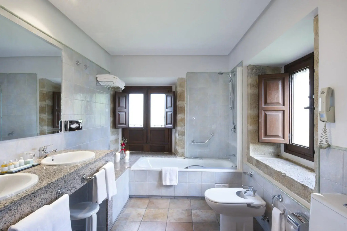 Parador De Cangas De Onis