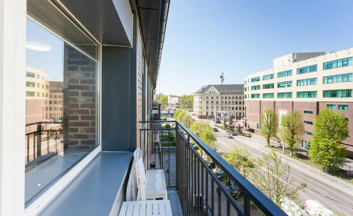 KenigApart (КенигАпарт) на улице Театральная 25