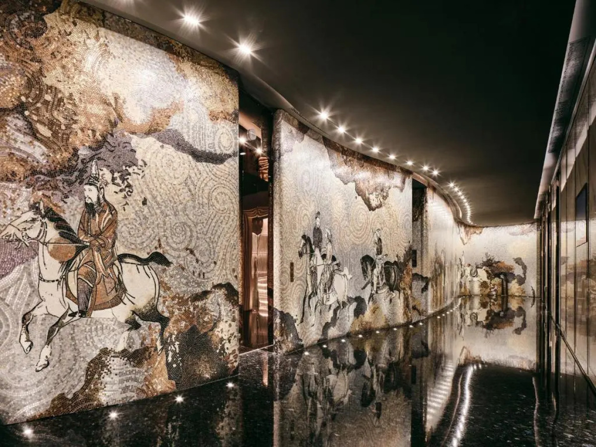 J Hotel, Shanghai Tower