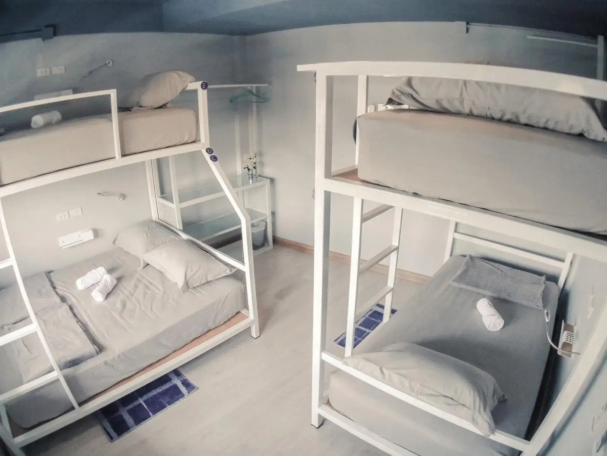 The Moon Hostel Hua Hin