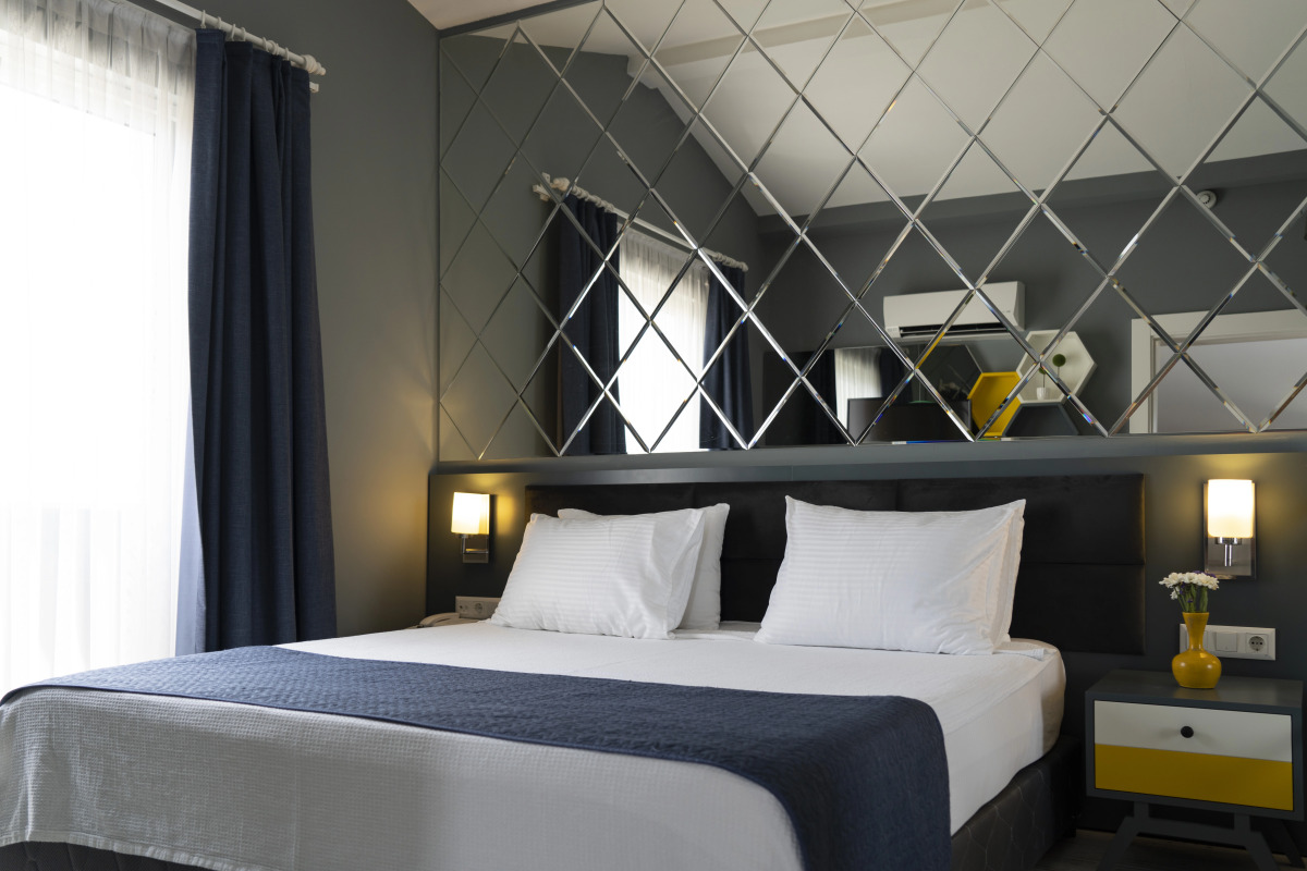 Letstay Hotel - Adults Only