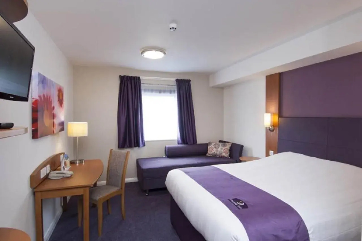 Premier Inn Glasgow City - George Square