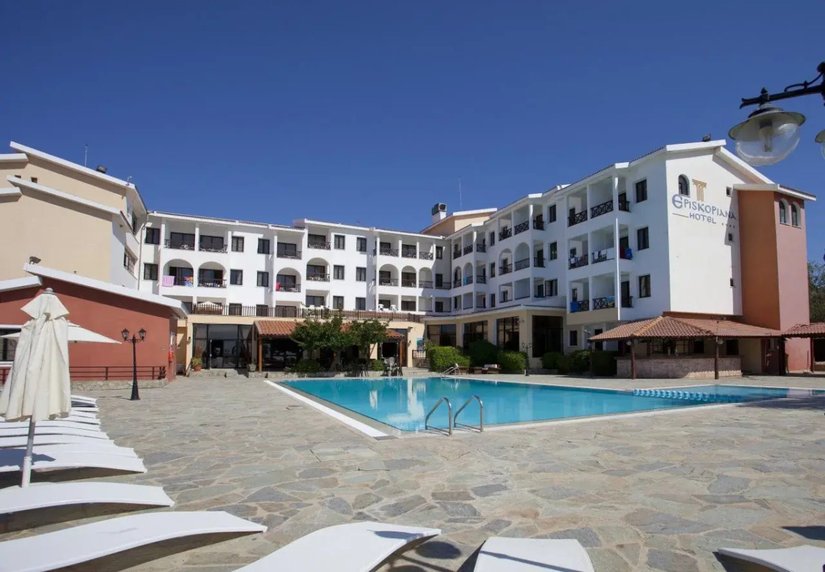 Episkopiana Hotel And Sports Resort