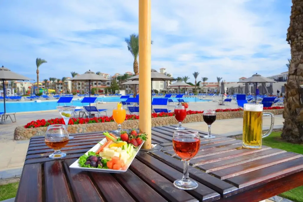 Pickalbatros Dana Beach Resort - Hurghada
