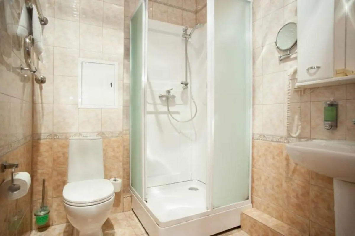 MINIMA Красные ворота