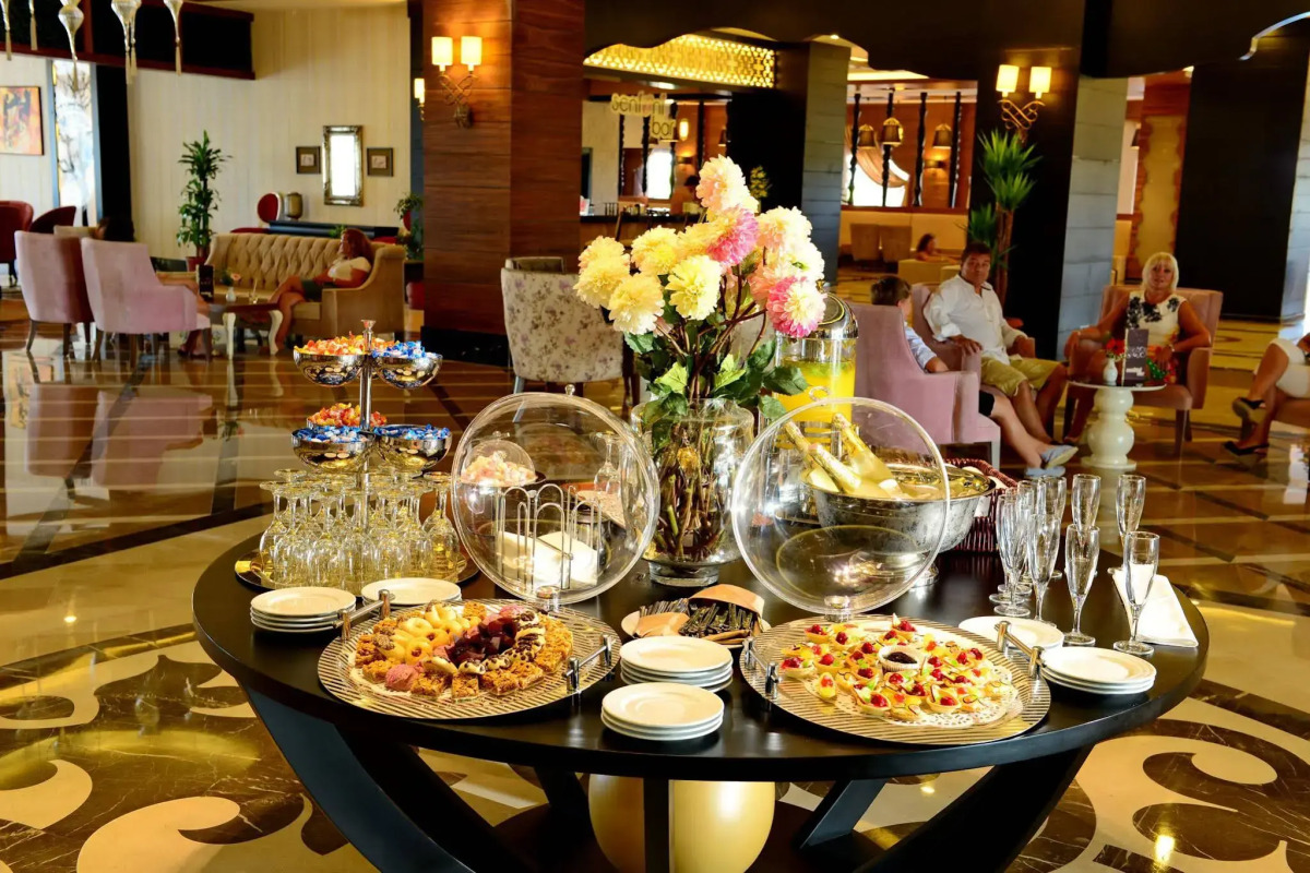 Lake & River Side Hotel & Spa