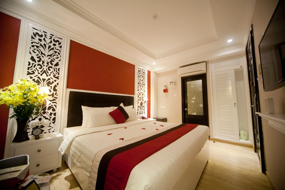 Lavender Central Hotel & Spa