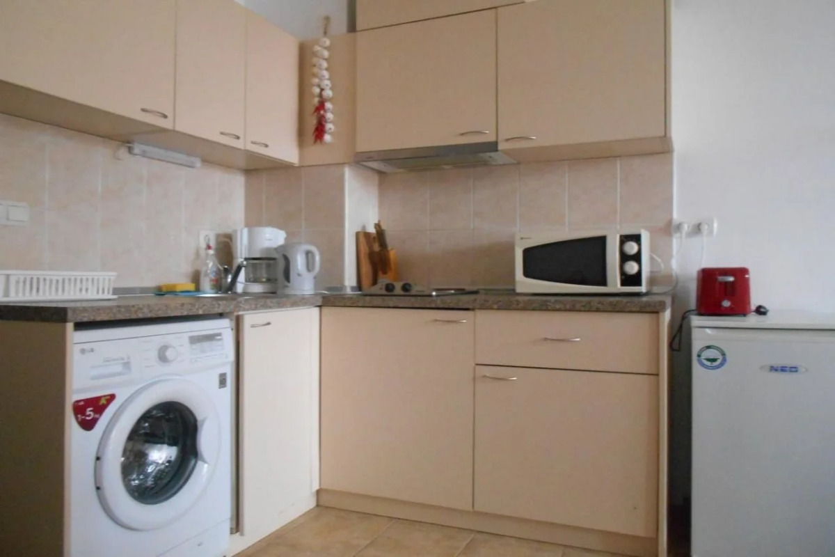 Sunny Holiday Apartments