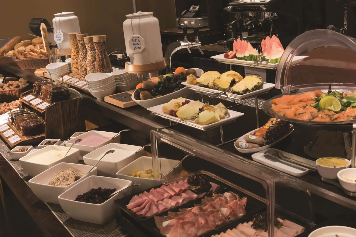 Adina Apartment Hotel Berlin CheckPoint Charlie