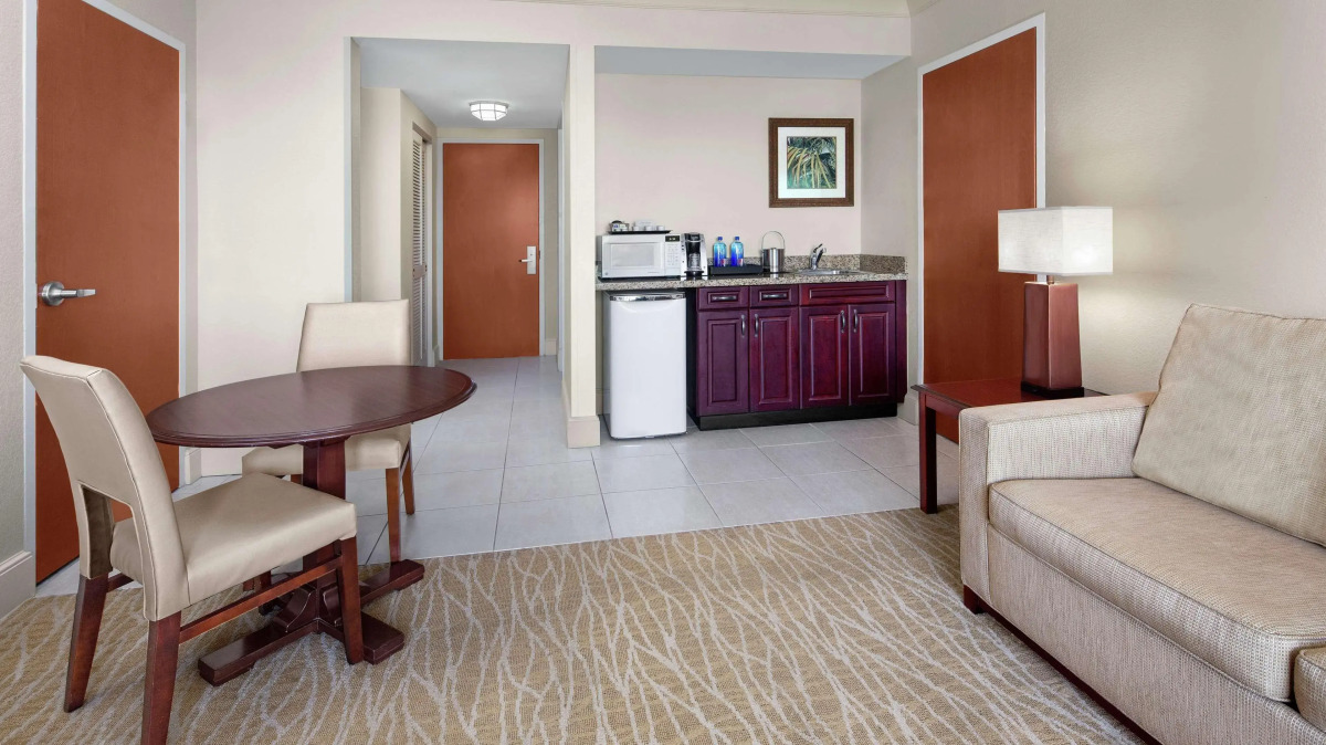 DoubleTree by Hilton Sunrise - Sawgrass Mills