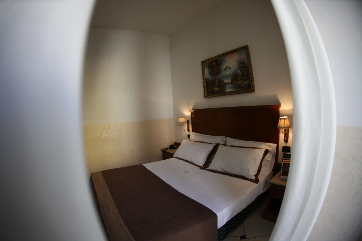 Отель Garibaldi