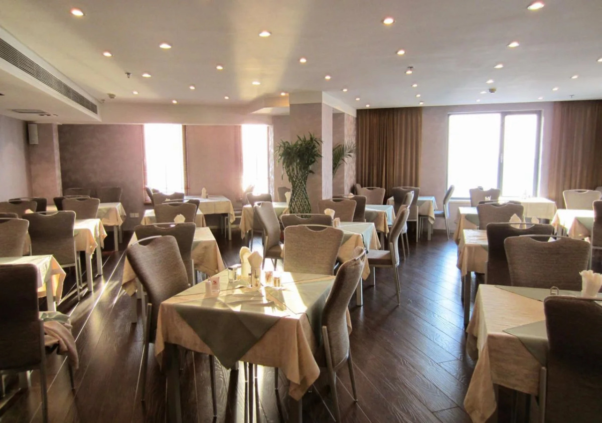 Qingdao Housing International Hotel