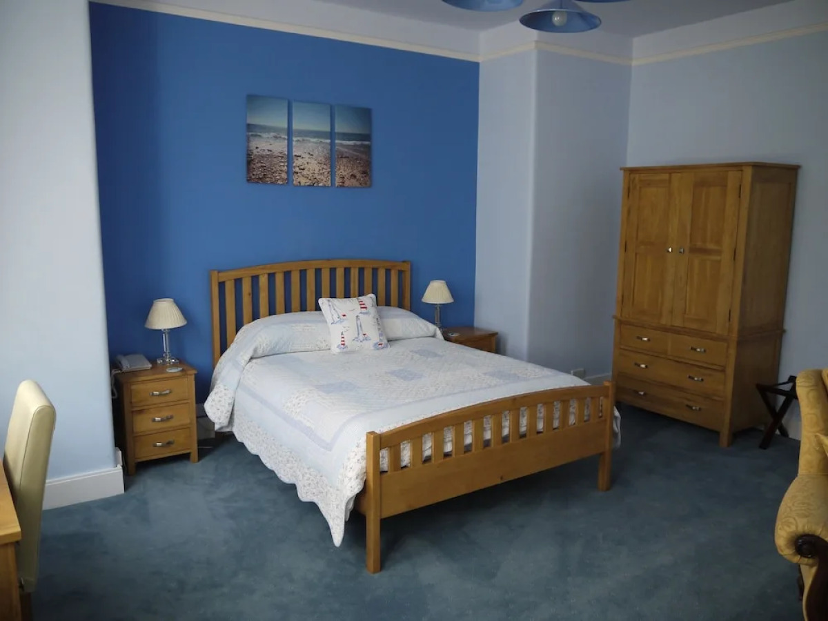 Albert Cottage Hotel