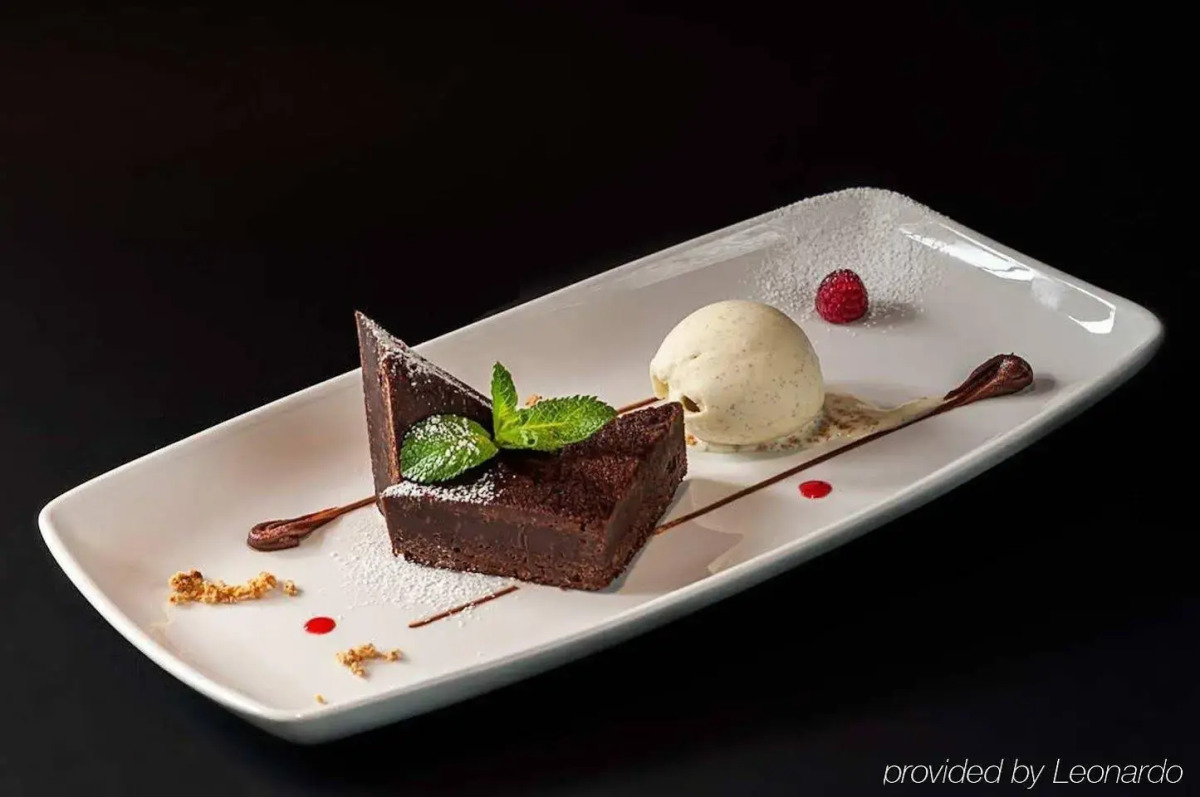 Clayton Hotel Burlington Road