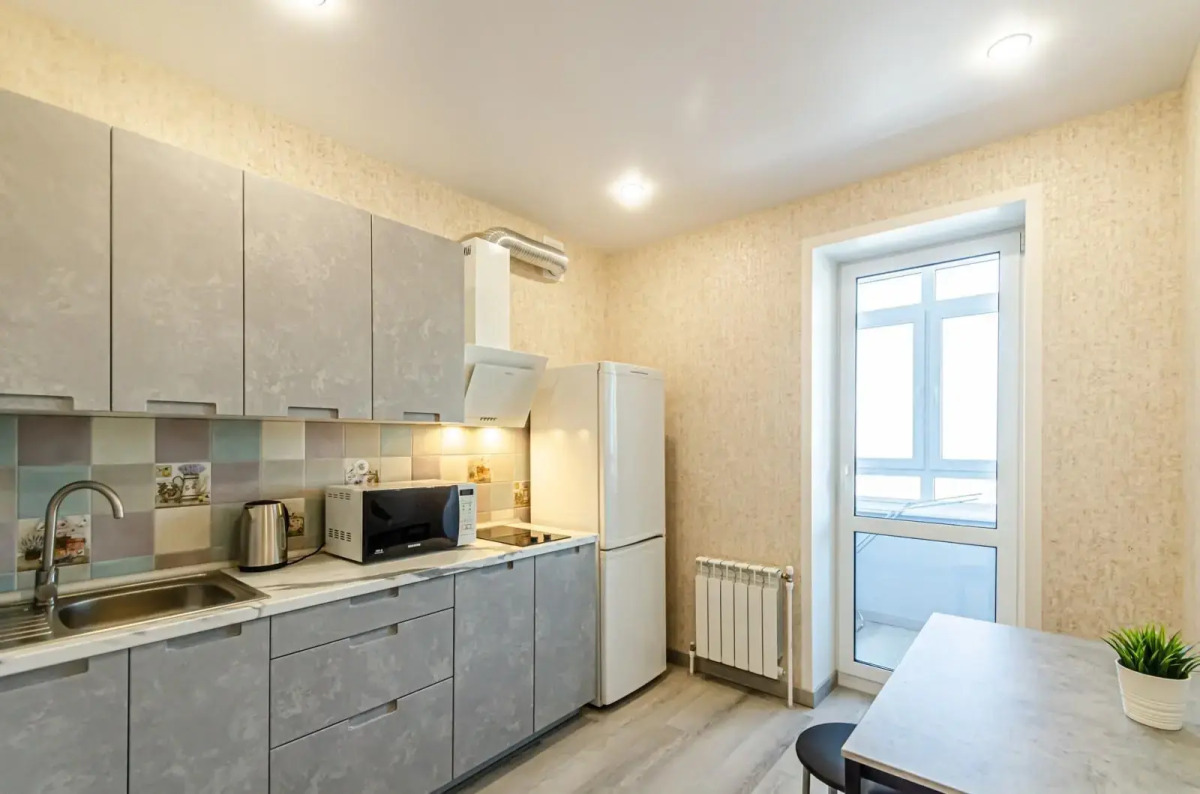 Апартаменты на улице Ново-Садовая 215Б