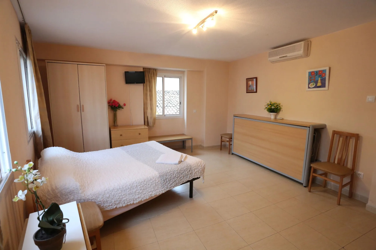 Royal Inn Aparthotel