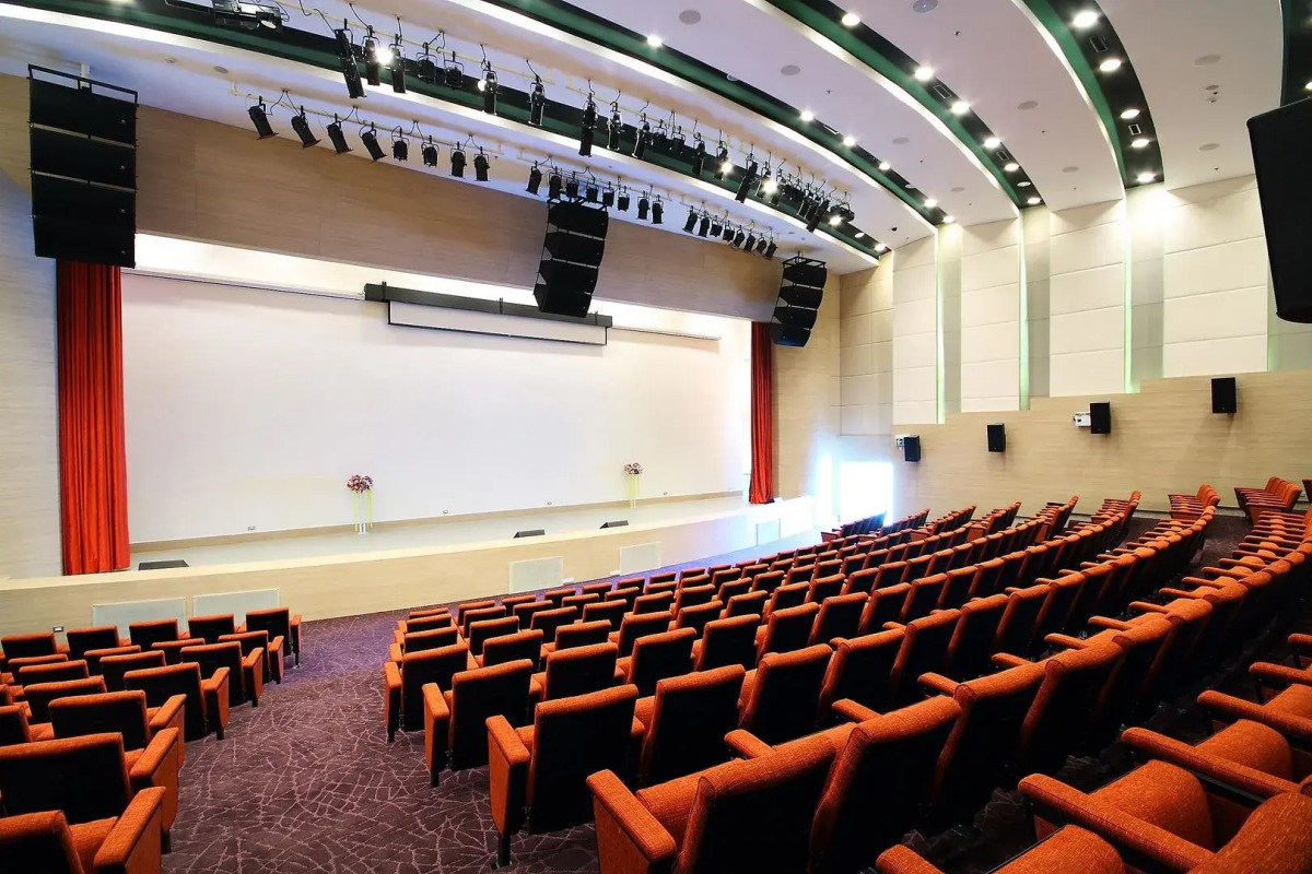 Centara Life Government Complex Hotel & Convention Centre Chaeng Watthana